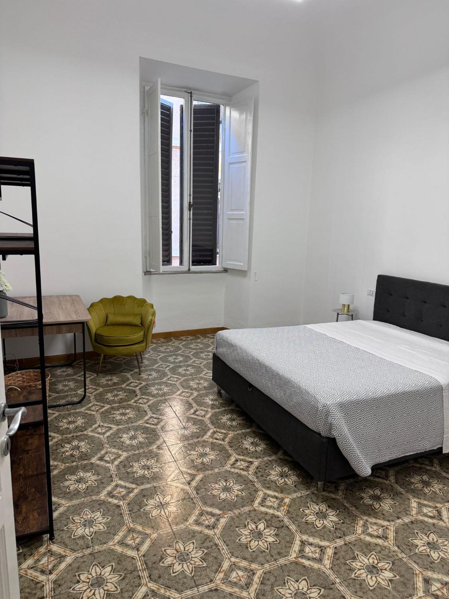 Larisa Home Apartment Рим Экстерьер фото