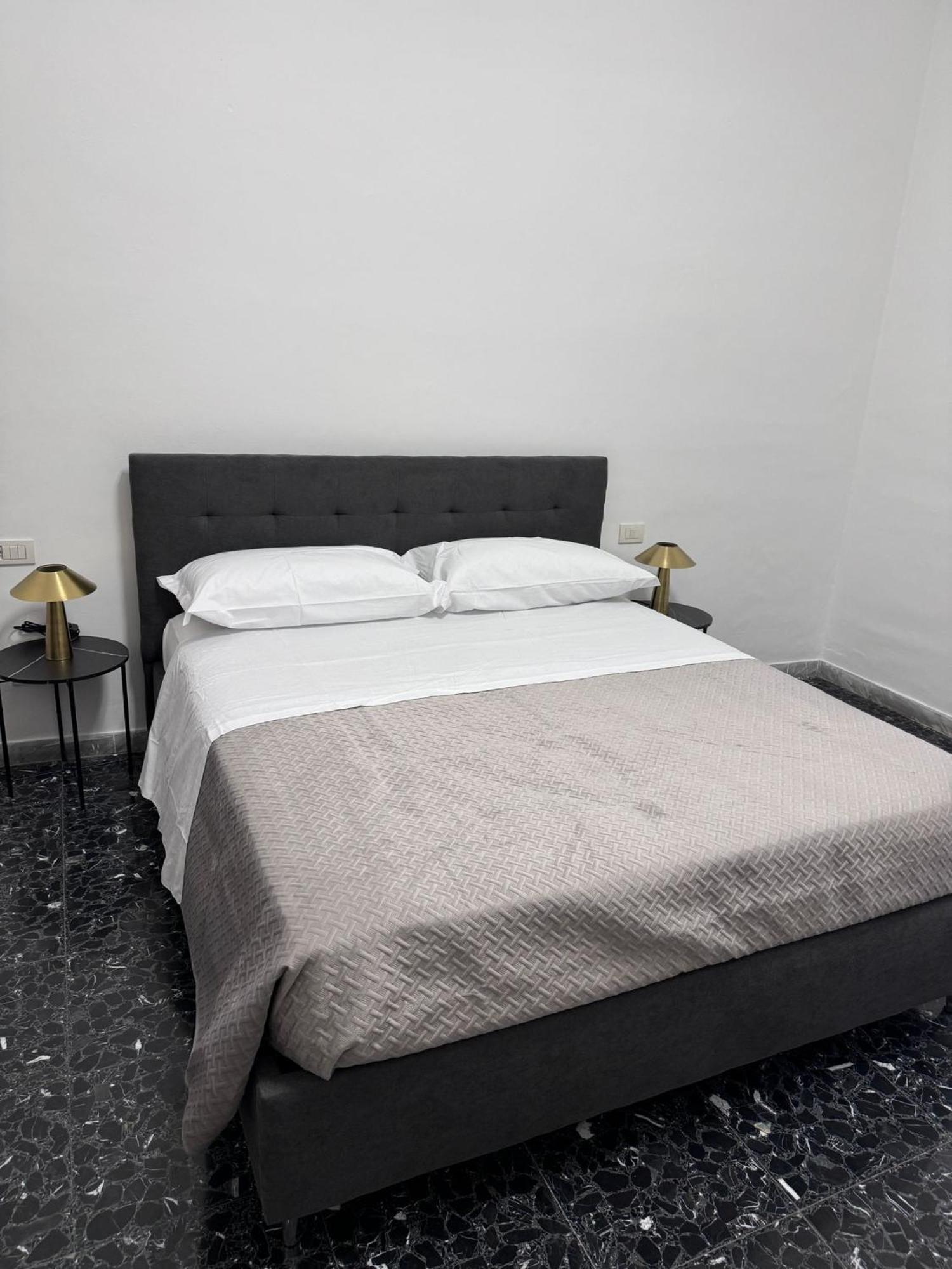 Larisa Home Apartment Рим Экстерьер фото