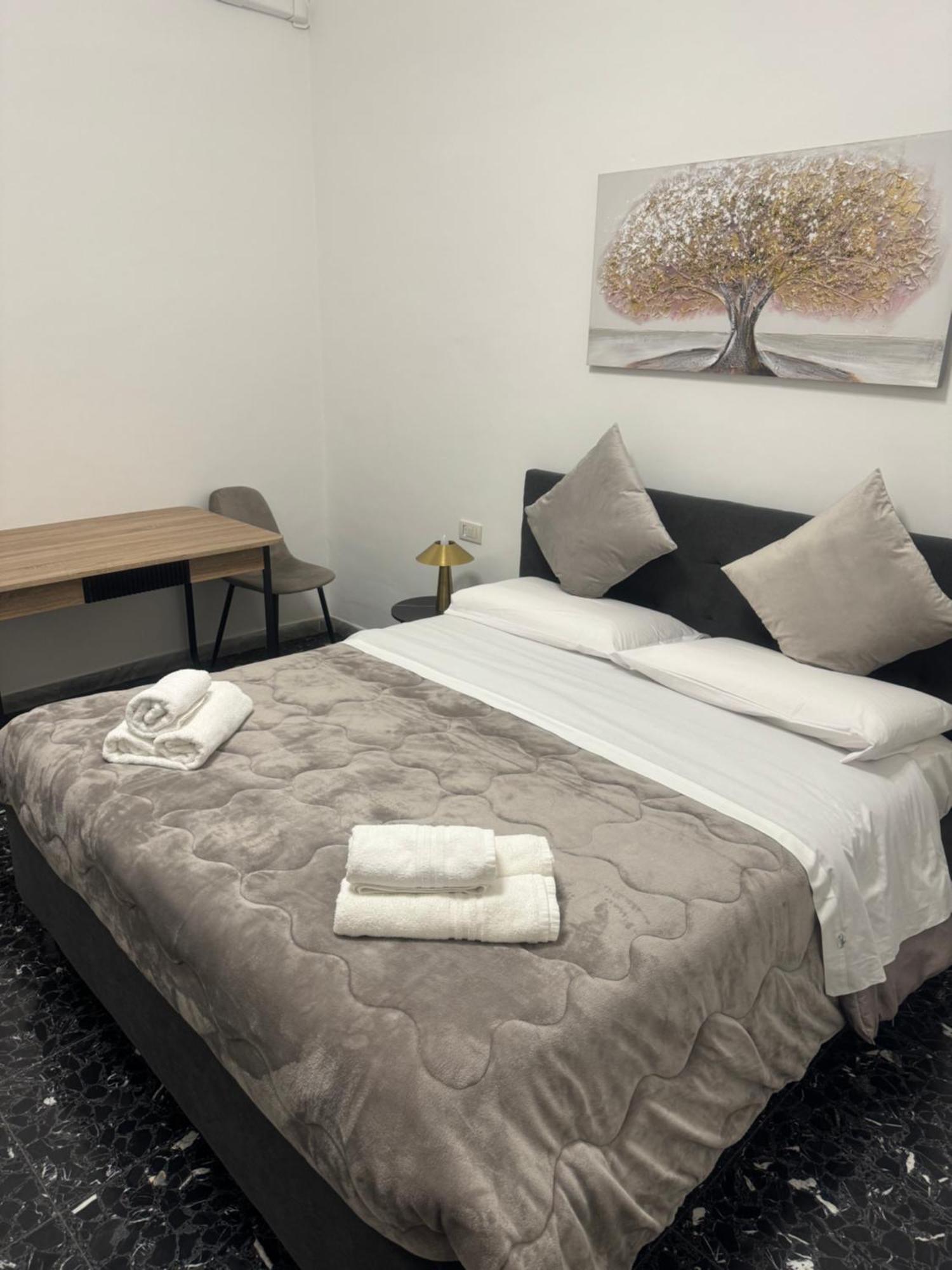 Larisa Home Apartment Рим Экстерьер фото